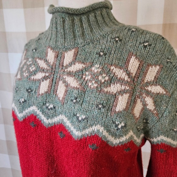 Vtg 90s Eddie Bauer M Petite 100% Wool Fair Isle Snowflake Turtleneck Sweater - Picture 3 of 7